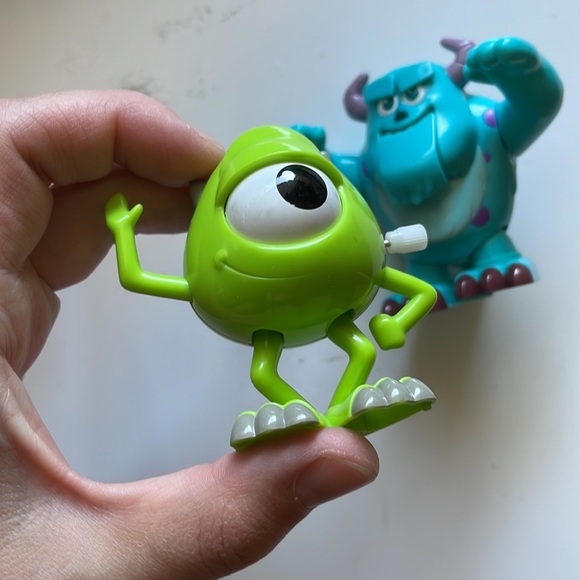 Pixar Monsters Inc - Wind up toys Sulley and Mike - Takara Tomy - Picture 3 of 5
